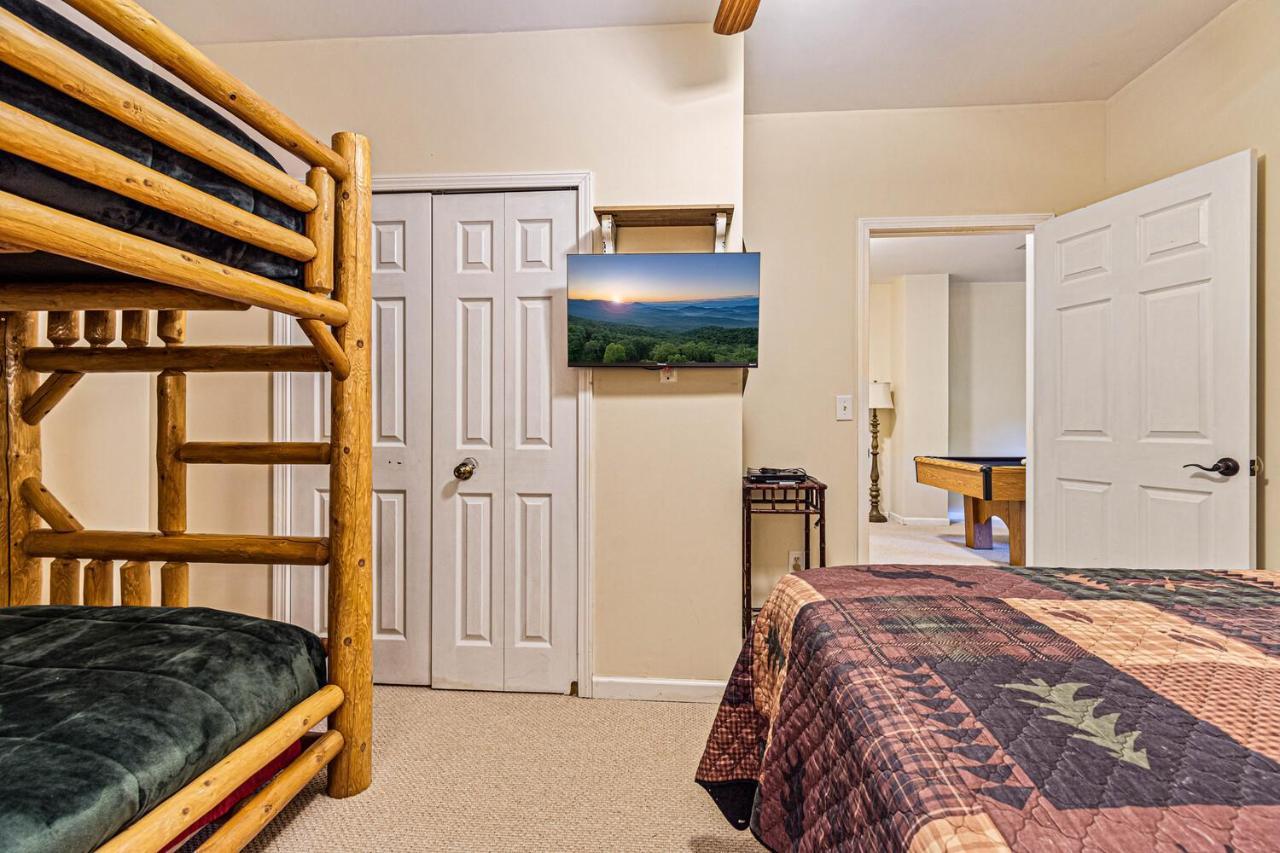 Incredible Views! - Pet Friendly - Aska Adventure Area - Bearfoot Bungalow Blue Ridge Exterior foto